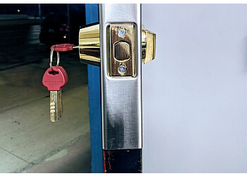 Winnipeg locksmith LocksmithMAN