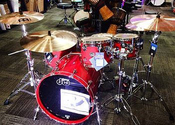 Grande Prairie music school Long & McQuade Grande Prairie