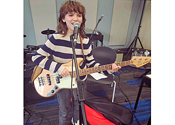 Cambridge music school Long & McQuade Musical Instruments Cambridge