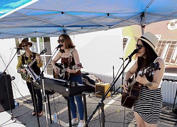 Peterborough music school Long & McQuade Peterborough