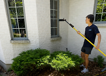 Loop Window Cleaning - Sarnia, ON Window Cleaners - Professional Highlights