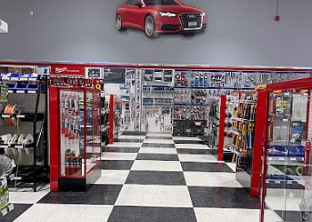 Richmond auto parts store Lordco Parts Ltd.