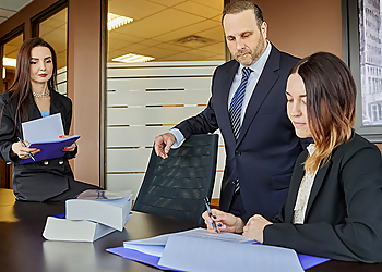 Chatham Avocats Dommages Corporels Lorne Weinstock - AB PERSONAL INJURY LAWYER