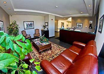 Richmond Hill business lawyer Louis Laskovski - BLACKBURN LAWYERS