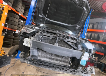 Richmond Hill car repair shop Lucky Eight Auto Repair Ltd.