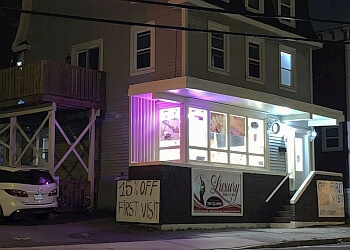 St Johns nail salon Luxury Nails & Spa