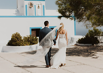 Guelph wedding photographer Lydia Ivy Photography