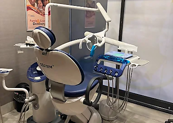 Lynden Park Dental - Brantford, ON Children Dentists - Treatment Room Image