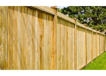 Chatham fencing contractor MAPLE CITY CUSTOM FENCE & DECKS