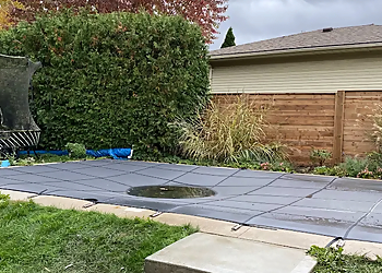 London fencing contractor MARINA FENCE INC.