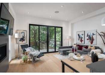 Mississauga Constructeurs De Maisons M & D Builders