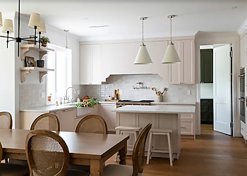 M Designs - New Westminster, BC Interior Designer & Decorators - Kitchen Image
