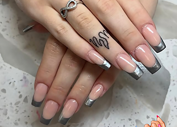 MK Nails - North Bay, ON Salons De Manucure - Acrylic Nails