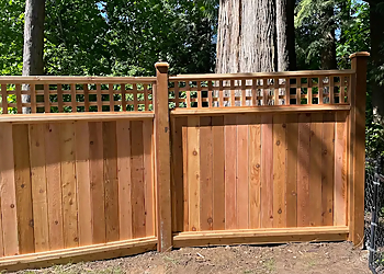 Delta fencing contractor M&M Cedar Fencing