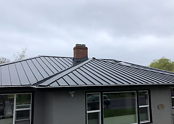 Saanich roofing contractor M&M Roofing