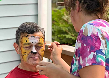 Fredericton Peinture De Visage MN Painting Studio/Face Painting Artist