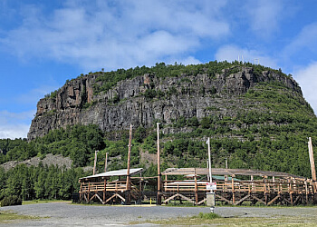 Thunder Bay hiking trail Mount Mckay Scenic Lookout