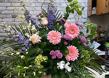 MacArthur's Flower Shop MacArthur's Flower Shop - Moncton, NB Fleuristes - Service Highlights