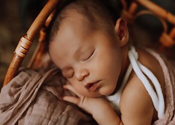 Hamilton babies and family photographer Madison 31 Experience