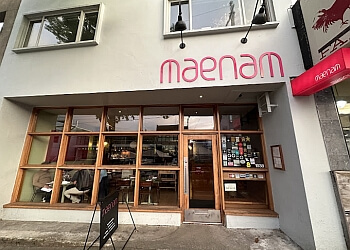 Vancouver thai restaurant Maenam