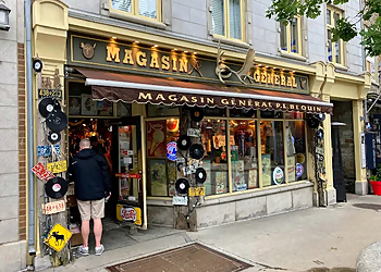 Magasin Général P. L. Blouin Enr  - Quebec, QC Boutiques De Cadeaux - Business Exterior Image