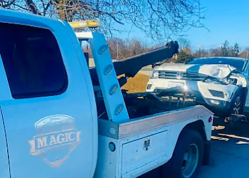 Ajax towing service Magic Towing