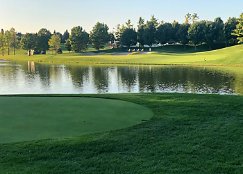 Aurora Terrains de golf Magna Golf Club