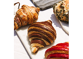 Longueuil bakery Maison Rolland-Pâtisserie Rolland