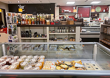 Maison Rolland - Pâtisserie Rolland - Longueuil, QC Boulangeries - Restaurant Interior Image