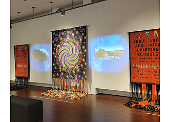 Drummondville places to see Maison des arts Desjardins