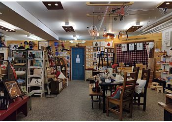 Ottawa Boutiques De Cadeaux Maker House Co.