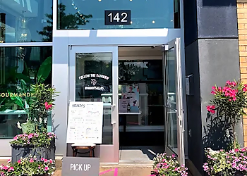 Laval vegetarian restaurant Mandy's