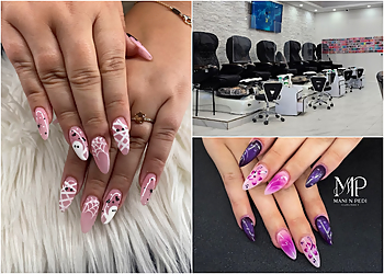 Newmarket nail salon Mani N Pedi Lounge