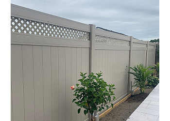 Richmond Hill Entrepreneurs En Clôtures Maple Rails And Fences Corp