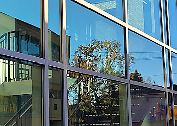 Maple Window & Eaves Cleaning - Toronto, ON Lavages de vitre - Service Image