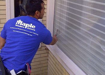 Toronto
Lavages de vitre
Maple Window & Eaves Cleaning Inc. image 1