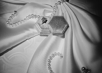 Markham wedding photographer Marjan photography