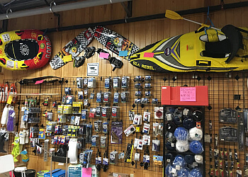 Moncton Magasins De Pièces Automobiles Marshland Auto Parts & Marine