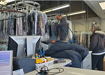 Caledon dry cleaner Martinizing Cleaners