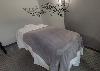 Oakville massage therapy Massage Addict Oakville