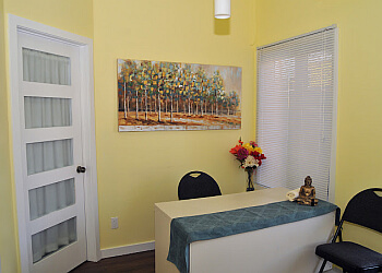 Granby massage therapy Massothérapie Julie Paré