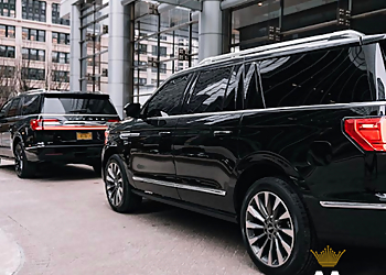 Master Limousine - Aurora, ON Service De Limousine - Service Image
