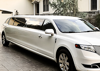 Master Limousine - Aurora, ON Service De Limousine - Limo image