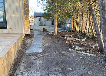 Orillia lawn care service Mavericks Property Maintenance Ltd.