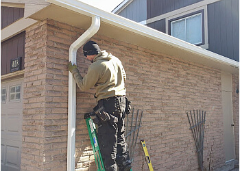 Mississauga Nettoyeurs De Gouttières Maxima Aluminum LTD.