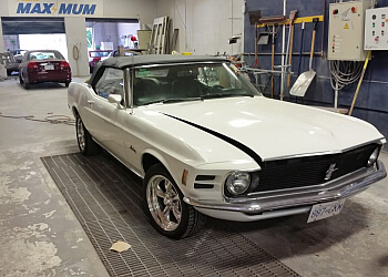 Abbotsford auto body shop Maximum Collision