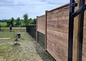 Maximum Fence Inc. - Brantford, ON Fencing Contractors - Installation Service Image