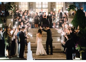 Toronto Djs Maximum Music DJ Service