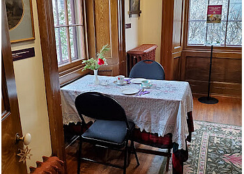 Cambridge Repères McDougall Cottage Historic Site