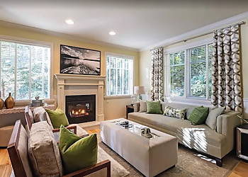 Meade Design Group Inc - Victoria, BC Interior Designer & Decorators - Living Room Image